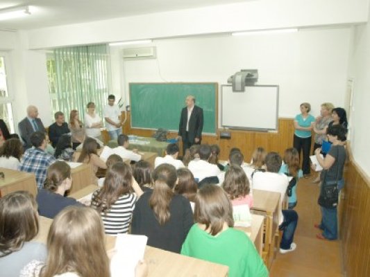 Universitatea Ovidius şi-a promovat oferta educaţională la Călăraşi